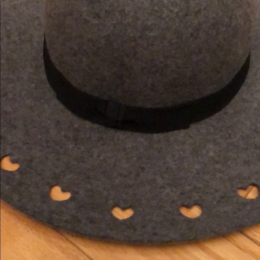 Sun hat - Picture 2 of 2